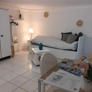studio-neuf-centre-ville-quartier-libration.fr-provencehotel.com/